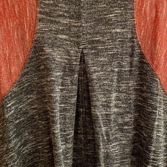 Urban Outfitters flowy boho style V neck coral/ gray M - Picture 4 of 10